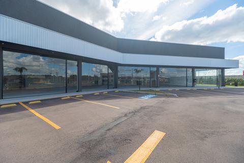 Loja para locacao no Eucaliptos em Fazenda Rio Grande com 126,26m² por R$ 6.313,00